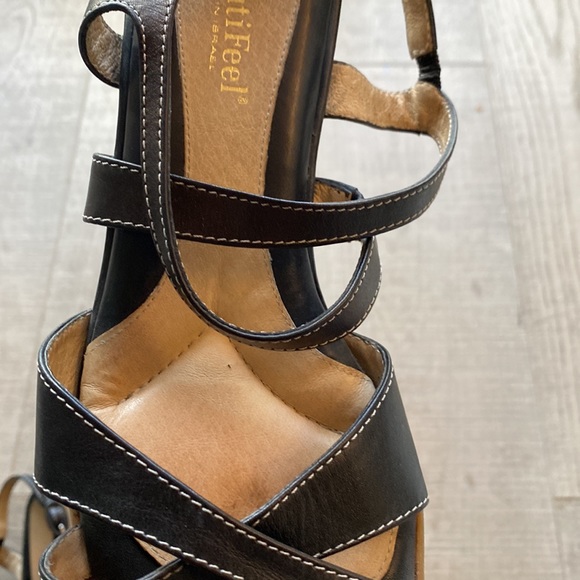 BeautiFeel Black Leather Wedge Heels Sandals Size 38 - Picture 11 of 16